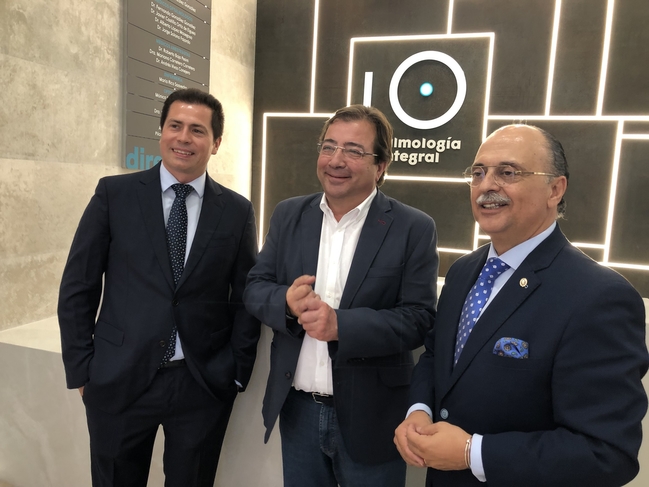 Inaugurada una clínica oftalmológica en Badajoz que ofrece la ''Suite refractiva'', un sistema de cirugía láser único en Extremadura 