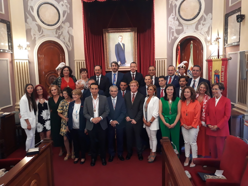 VOX da finalmente la alcaldía de Badajoz a Fragoso, que compartirá el mandato con Gragera