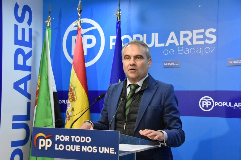 El PP presenta mociones en los ayuntamientos de toda la provincia de Badajoz y la Diputación para rechazar los pactos de Sánchez con ERC y Bildu 