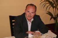 Sin Indirectas: Antonio Manzano Marchirant
Clic para ampliar imagen