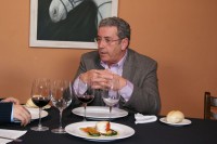 Sin Indirectas: Emilio Vázquez, Director de la Residencia Universitaria Hernán Cortés
Clic para ampliar imagen