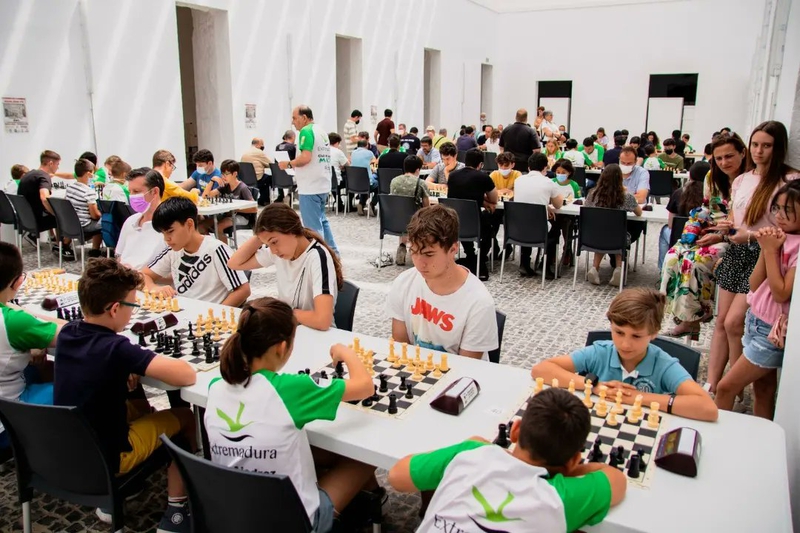 Celebrado gran Torneo de Ajedrez de la Universidad de Extremadura en El Hospital, Centro Vivo