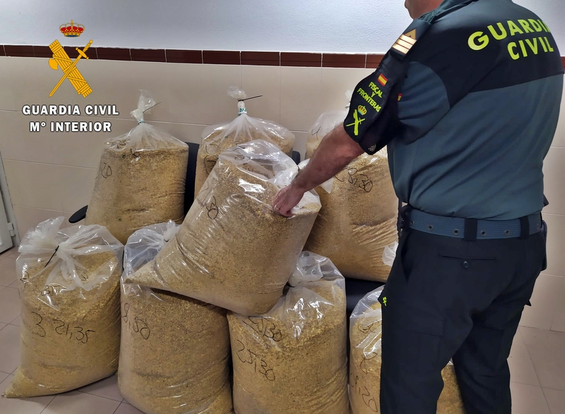 Interceptan 197 kilos de picadura de tabaco de contrabando con destino a esta capital pacense
