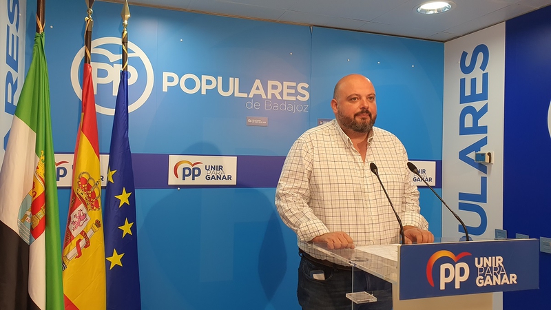El PP de Badajoz pide al PSOE que deje de desviar el foco sobre el tema de base en Salvatierra de los Barros que es la falta total de transparencia