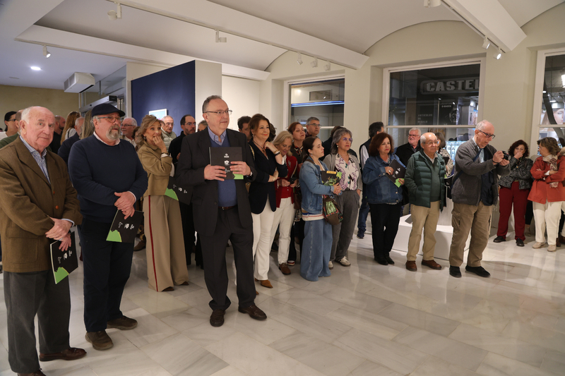27 artistas del Casco Antiguo exponen en ''la mejor sala de Badajoz''