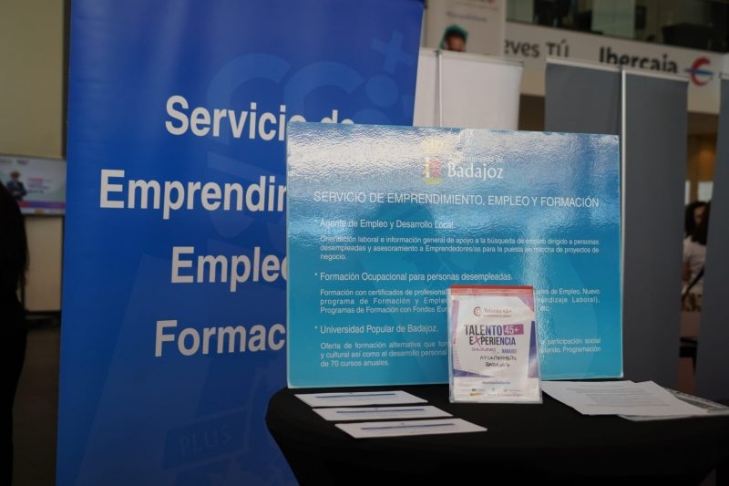 El desempleo desciende un 8% en Badajoz en el último año