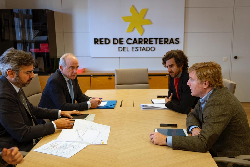 El alcalde Ignacio Gragera se reúne en Madrid con el director general de  Carreteras