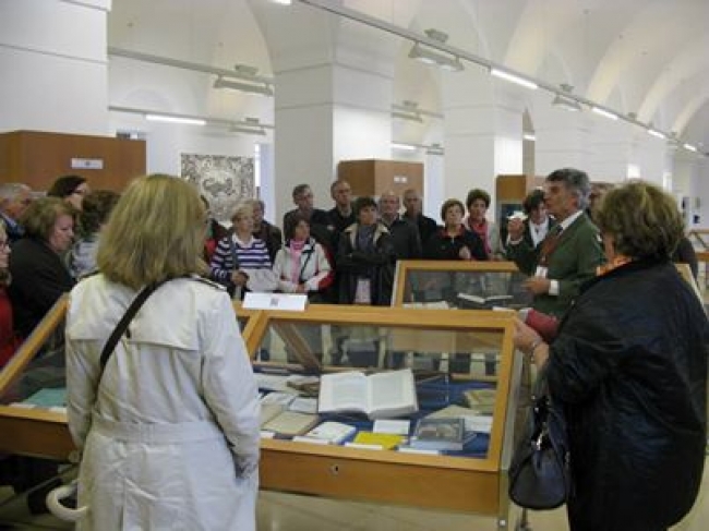 Ampliado el plazo para visitar la exposición ''Badajoz. Mil años de libros'' hasta el 23 de abril