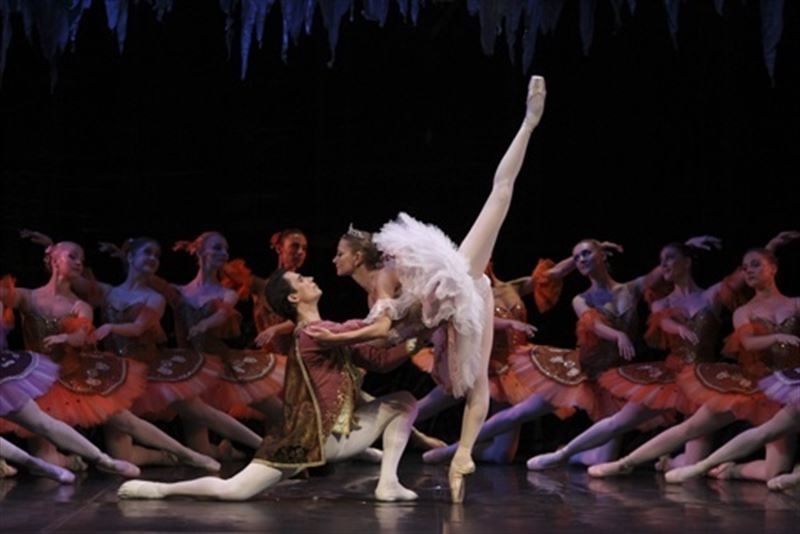El Usmanov Classical Russian Ballet pone este sábado en escena 'La Bella Durmiente' en Badajoz
