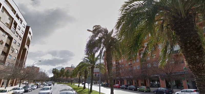 Herida leve una chica de 14 años al ser atropellada en Badajoz
