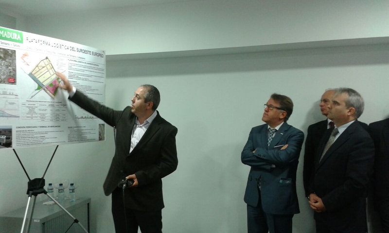 La plataforma Logística de Badajoz empezará a funcionar en 2016
