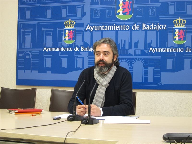 Una aplicación para móviles informará de las actividades y servicios de la Concejalía de Juventud de Badajoz
