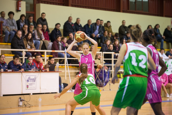 El Badajoz Basket femenino se enfrenta este Sábado al colista de la liga