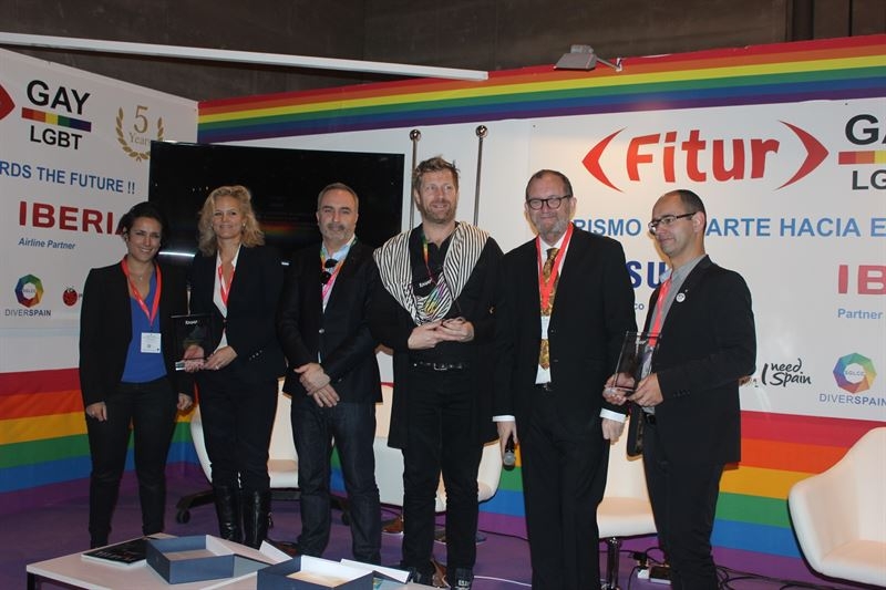 La fiesta de ''Los Palomos'' recibe el premio al Evento LGBT ''con mejor oferta de actividades''