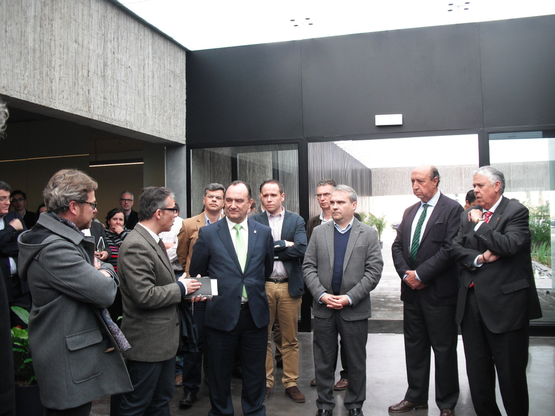 Inaugurado en Badajoz el nuevo Centro de I+D+i de la Sostenibilidad Local