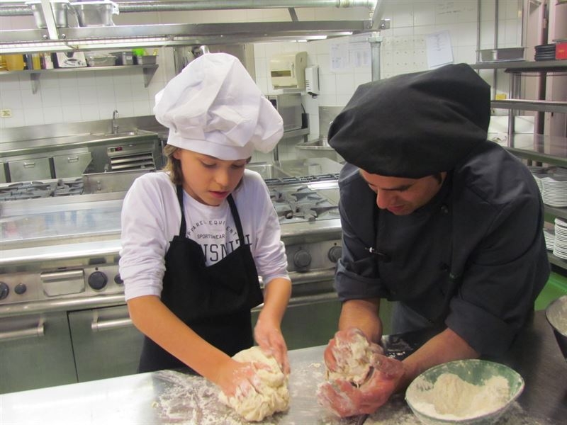 Un taller iniciará en la cocina a niños en Badajoz el próximo viernes