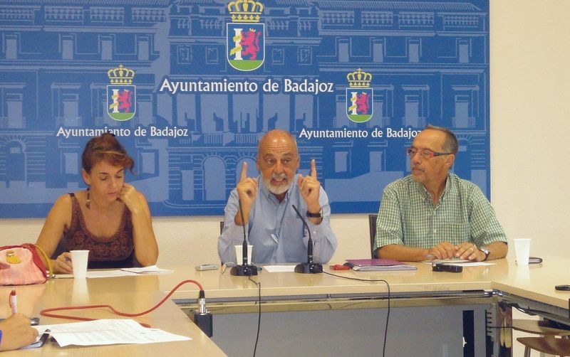 La consulta ciudadana de Podemos se hará a residentes y futuros residentes de El Campillo
