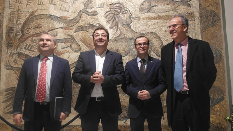 Vara, Gallardo, Fragoso y Píriz se reúnen para ''tomar decisiones'' sobre el reparto de edificios de Badajoz