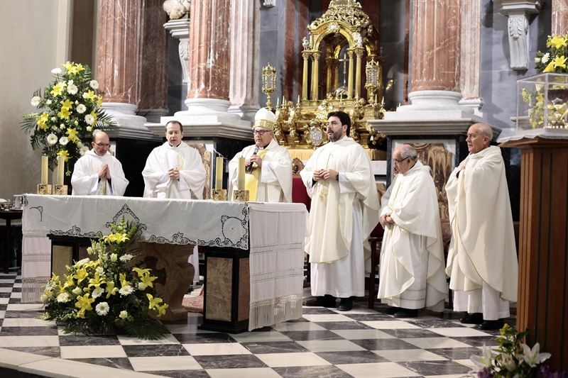 El arzobispo emérito de Mérida-Badajoz preside una misa en Valencia por la festividad de la Conversión de San Pablo