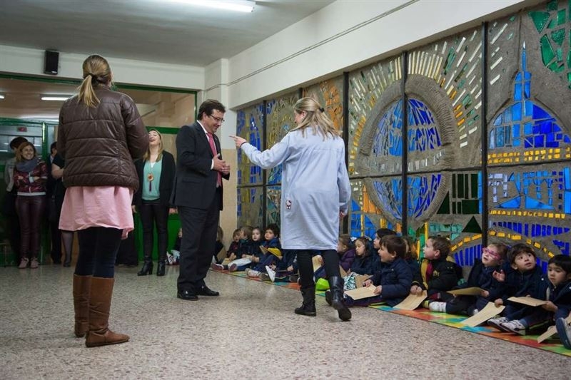 Un proyecto de alumnos del Colegio Sagrada Familia de Badajoz, tercer premio de la Edición Euroscola 2015