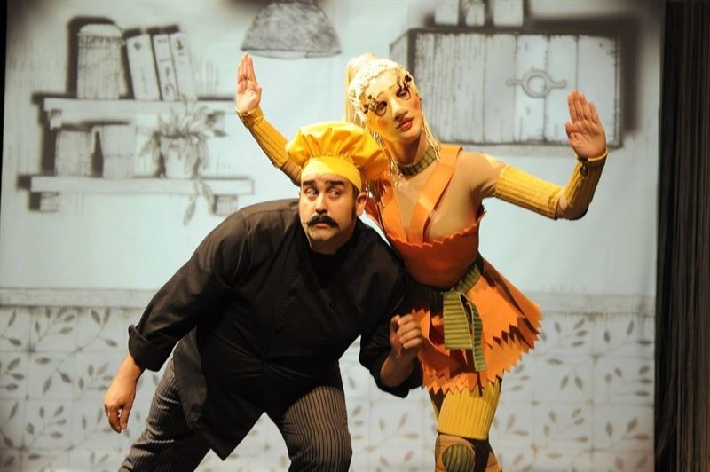 El Teatro López de Ayala celebra el Día de la Danza con la obra 'El chef ChopChop y el tiktak de Fidelia'