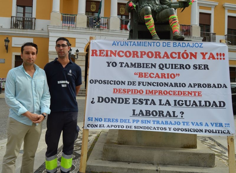 El grupo municipal socialista muestra su apoyo al trabajador despedido del ayuntamiento de manera ''improcedente''