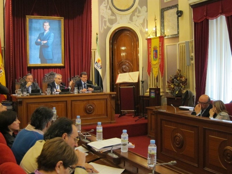 El alcalde de Badajoz felicita a López Iglesias y desea que ''tenga buen tino'' como director de la Policía Nacional