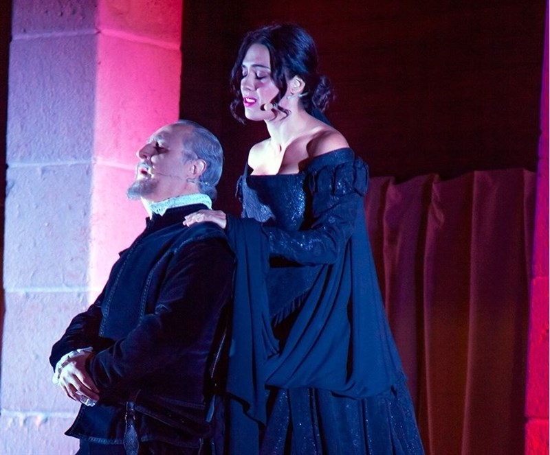 La compañía Teatrapo pone en escena en el Teatro López de Ayala 'Soñando Cervantes', escrita por Miguel Murillo