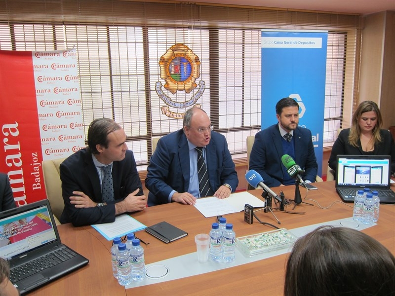 La Cámara de Comercio de Badajoz pone en marcha el mercado virtual 'Badaccu' dirigido a modernizar el comercio minorista