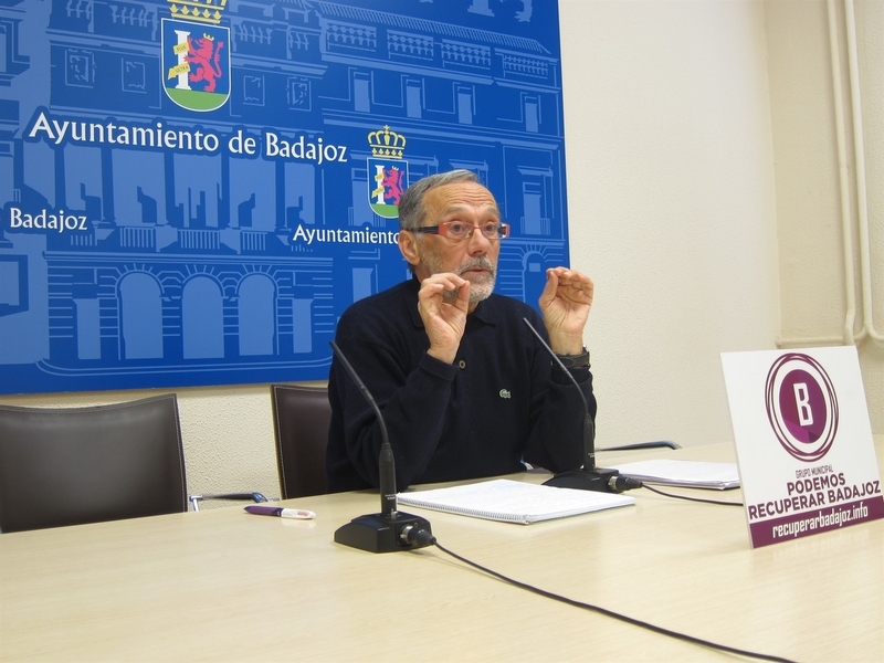 Podemos Recuperar Badajoz considera que la convocatoria del gerente del IMSS se ha hecho 