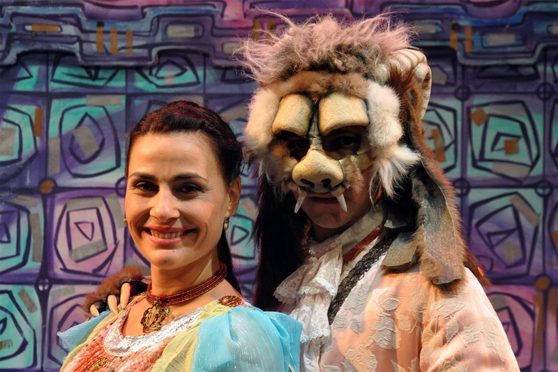 El cuento musical La bella y la bestia se representará el 8 de enero en el Teatro López de Ayala de Badajoz