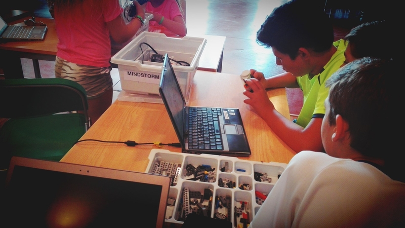 Organizan talleres de robótica educativa destinada a niños en Badajoz