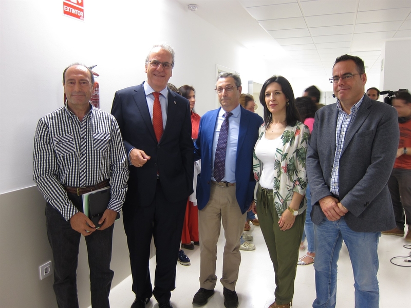 Esther Gutiérrez anuncia el inicio ''inminente'' de la licitación del proyecto de la nueva Facultad de Medicina de Badajoz