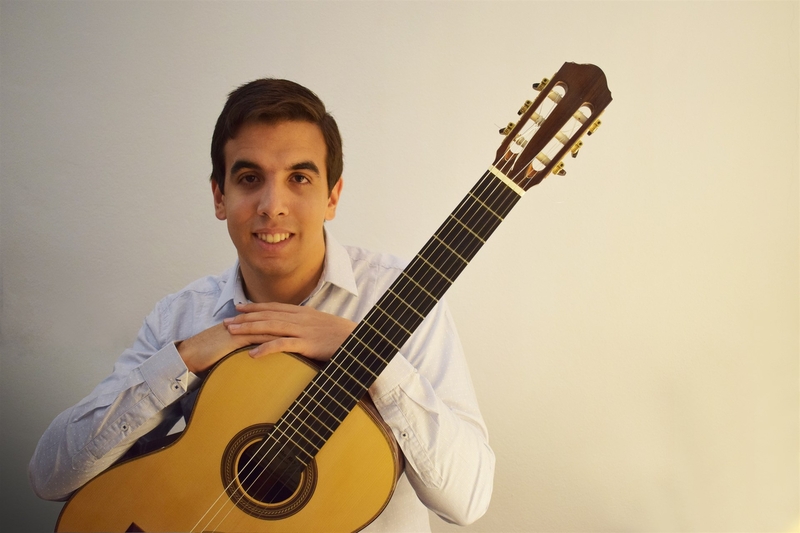 El guitarrista Juan José Rodríguez ofrecerá el viernes un recital en el marco del Festival Ibérico de Música de Badajoz