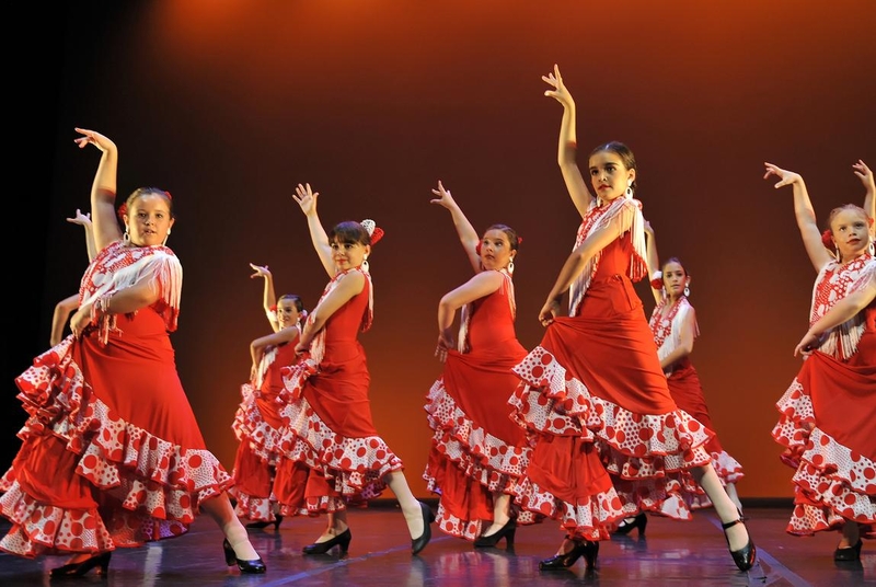 El López acoge esta noche de viernes un Festival de la Escuela de Flamenco Rosa Reguera 
