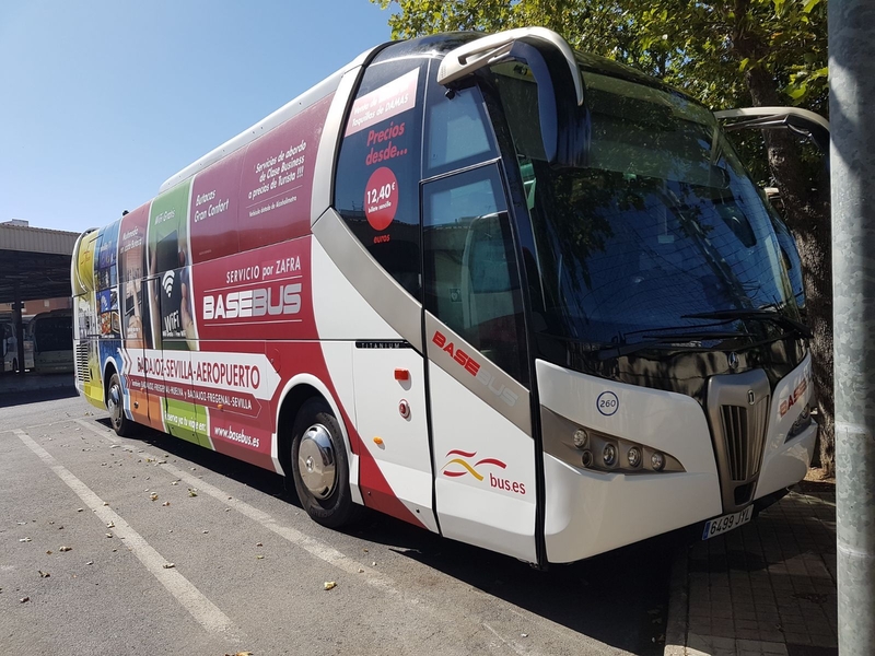 Basebus suple a Damas en la ruta de Sevilla