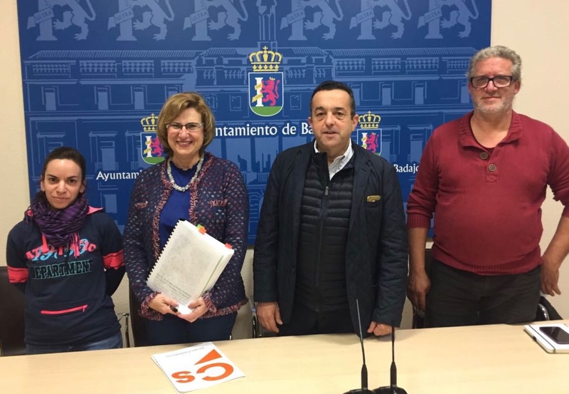 La reforma de la perrera municipal de Badajoz ya es una realidad 
