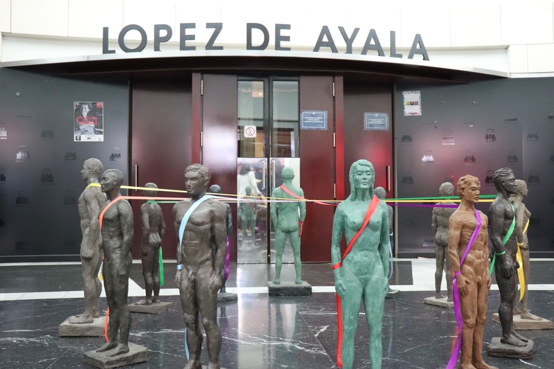 La Escuela de Artes y Oficios y el Conservatorio Profesional de Badajoz se unen para conmemorar el 25 aniversario de la reapertura del Teatro López de