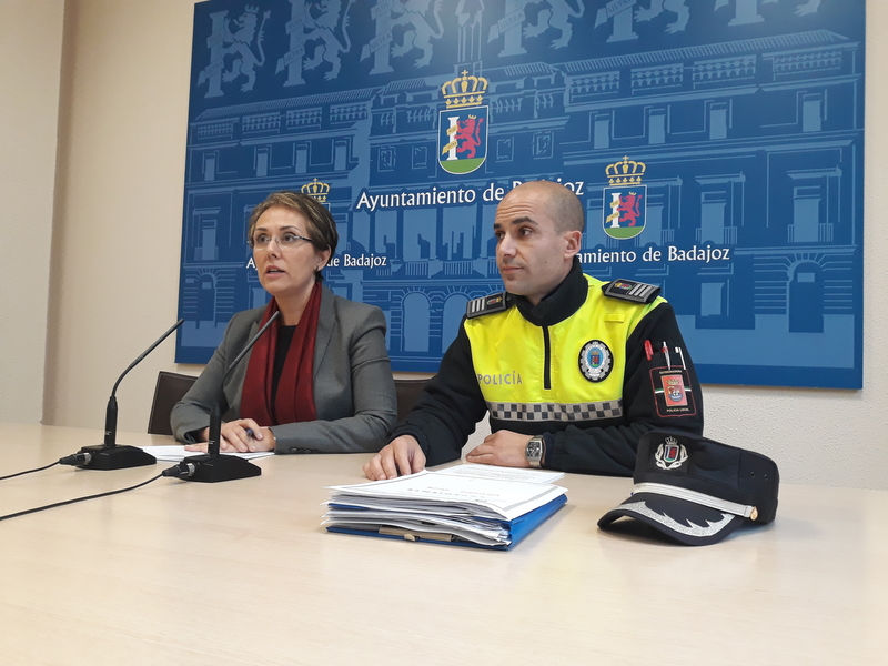 En torno a 2.000 servicios de la Policía Local y Nacional se llevarán a cabo estas navidades para velar por la seguridad de todos