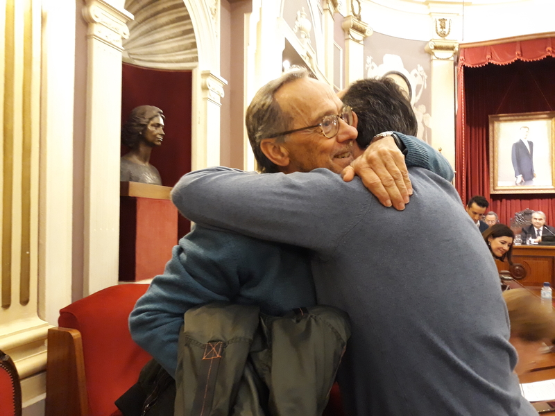 El concejal de Podemos Recuperar Badajoz, Fernando De Las Heras, se despide del Ayuntamiento