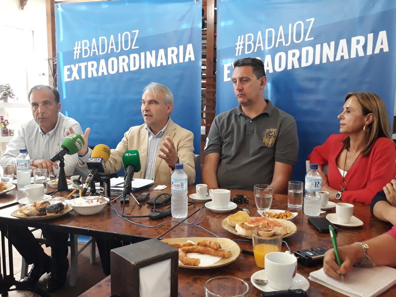 El PP asegura que presenta la oferta más ''sensata e ilusionante'' para Badajoz