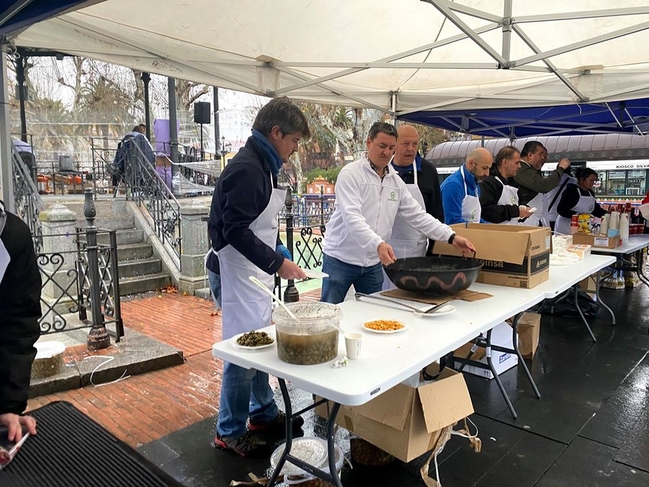 Badajoz repartió Migas Solidarias este sábado