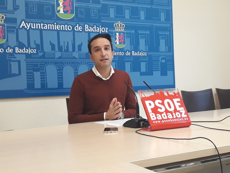 El tripartito no logra hacerse con la ciudad, según el PSOE 