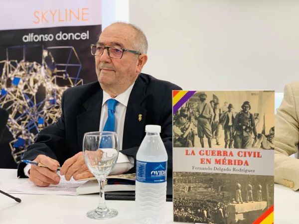 Fernando Delgado presenta ''La Guerra Civil en Mérida''