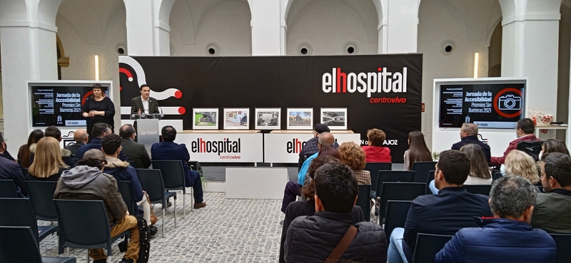 El Hospital Centro Vivo de Badajoz acoge la entrega de premios del concurso ''Fotografías sin Barreras''