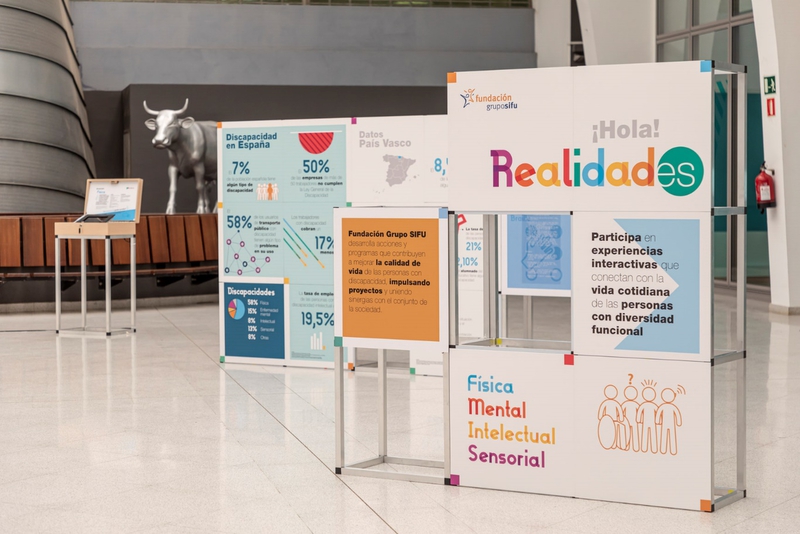 La exposición interactiva 'Realidades' llega a Badajoz para mostrar cómo es vivir en la piel de personas con discapacidad 