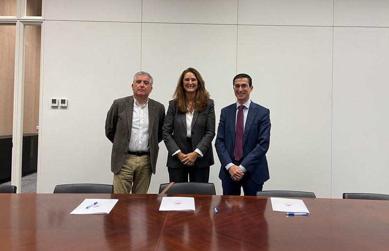 Fundación CB e Ibercaja firman un convenio con la Fundación Deutz Business School 