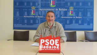 El PSOE denuncia que el servicio de Grúa está ''estrangulado''