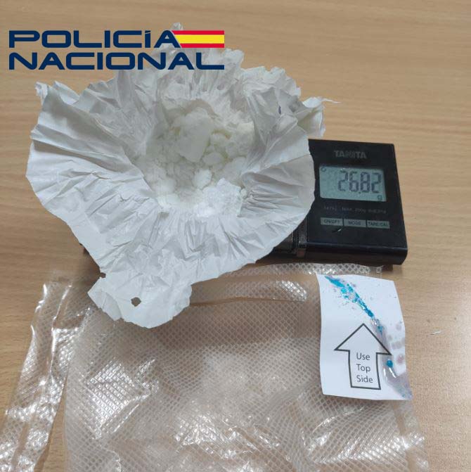Detenido un varón en Badajoz con más de 25 gramos de cocaína en su poder mientras viajaba en un taxi