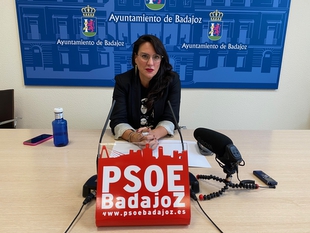 Concha Baos exige una rectificacin al alcalde y acceso a llamadas y cmaras de Polica Local 